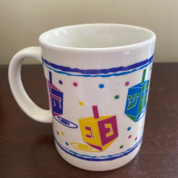 Rite Lite Happy Chanukah mug Designed by Susan Fischer Weiss - Picture 3 of 4